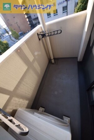 アンビシャス千葉城前の物件内観写真